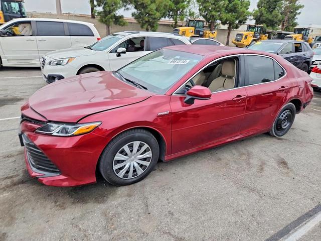 2018 TOYOTA CAMRY LE  