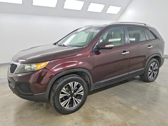 2013 KIA SORENTO LX  