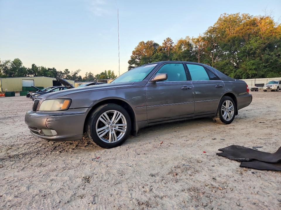 2001 INFINITI Q45 BASE  