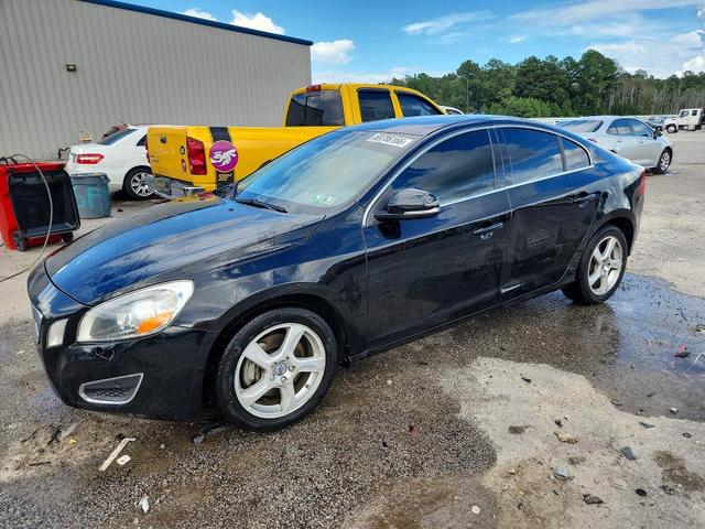 2013 VOLVO S60 T5  