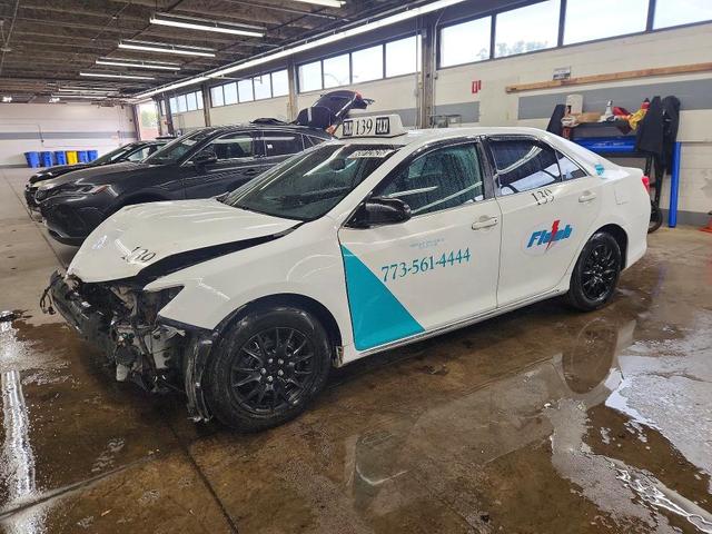 2014 TOYOTA CAMRY HYBRID XLE  