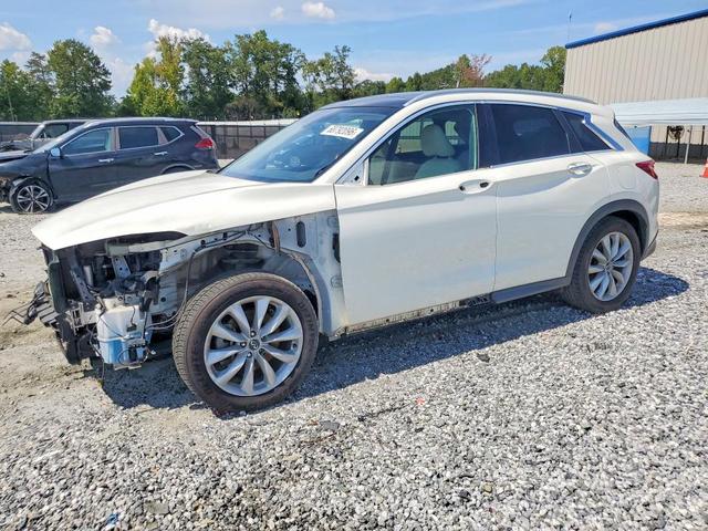 2019 INFINITI QX50 LUXE  