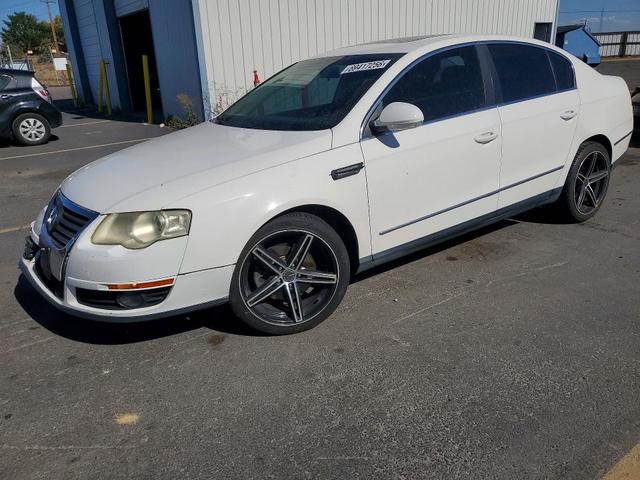 2010 VOLKSWAGEN PASSAT KOMFORT  