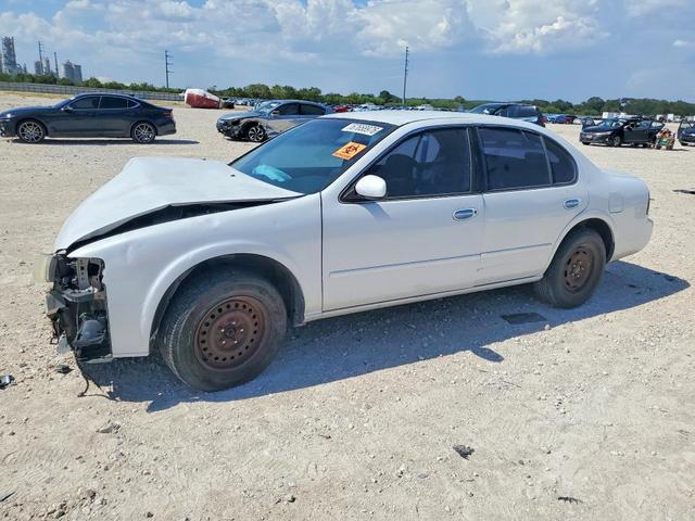 1998 NISSAN MAXIMA GXE  