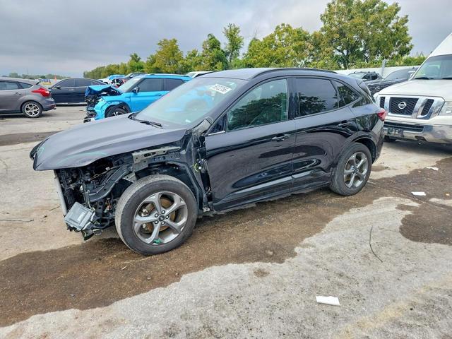 2024 FORD ESCAPE ST LINE  