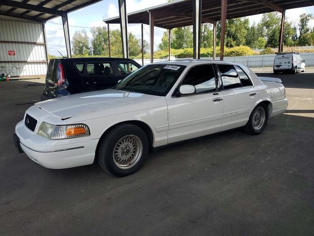 2002 FORD CROWN VICTORIA LX  