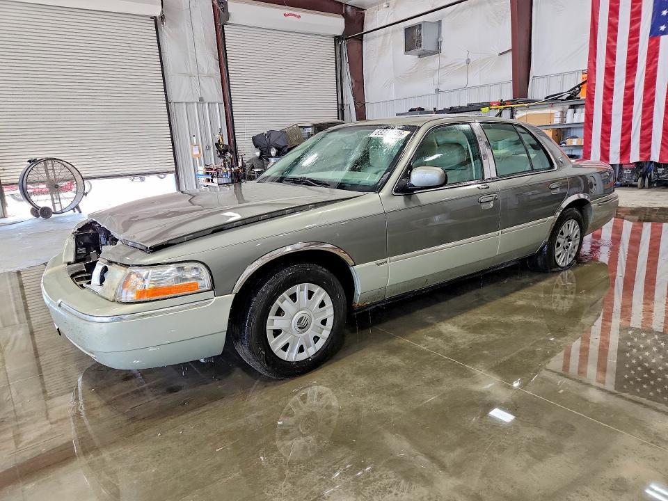 2004 MERCURY GRAND MARQUIS GS  