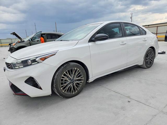 2023 KIA FORTE GT LINE  