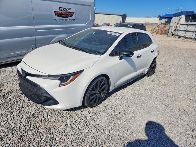 2022 TOYOTA COROLLA HATCHBACK SE NIGHTSHADE EDITION  