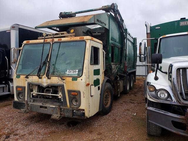 2014 MACK LEU613 REFUSE TRUCK