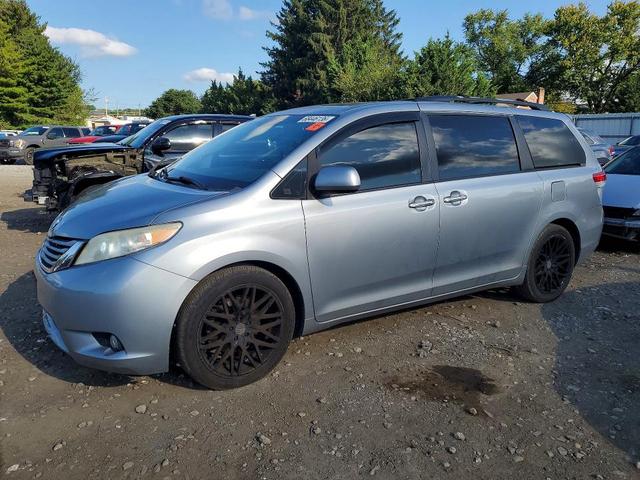 2011 TOYOTA SIENNA XLE 8-PASSENGER  