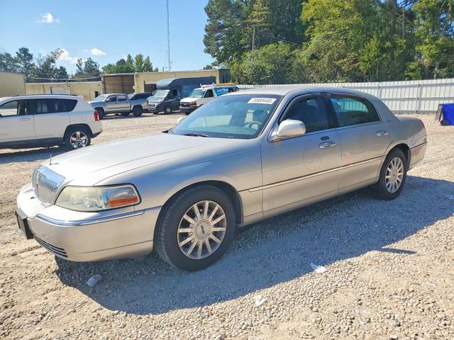 2007 LINCOLN TOWNCAR