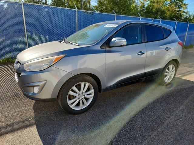 2011 HYUNDAI TUCSON GLS  