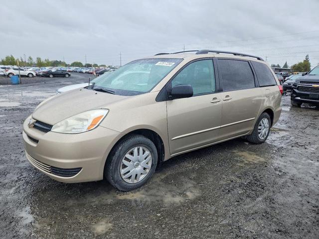 2004 TOYOTA SIENNA LE 7 PASSENGER  