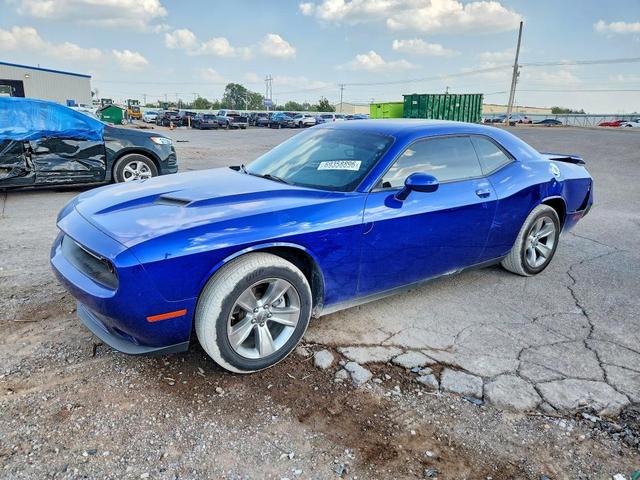 2022 DODGE CHALLENGER SXT  
