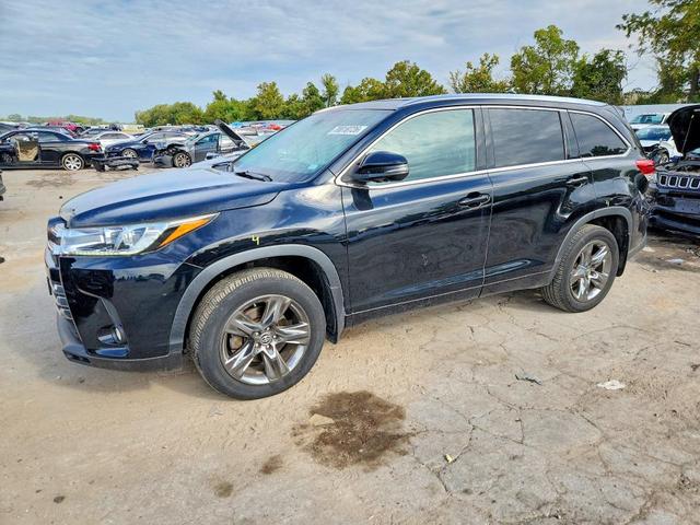 2017 TOYOTA HIGHLANDER LIMITED PLATINUM  