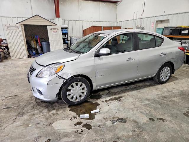 2013 NISSAN VERSA 16 S  