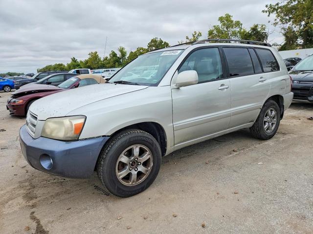2005 TOYOTA HIGHLANDER BASE  