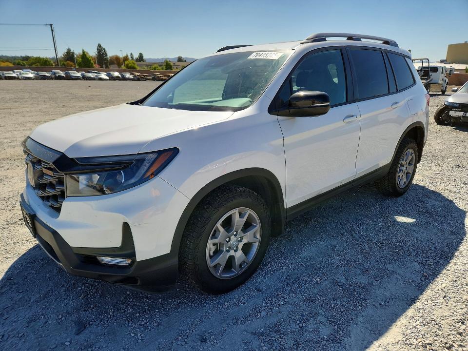 2025 HONDA PASSPORT TRAIL SPORT  