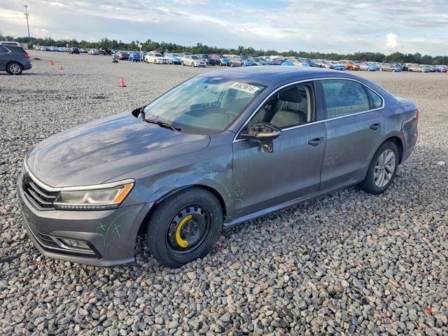 2018 VOLKSWAGEN PASSAT SE  
