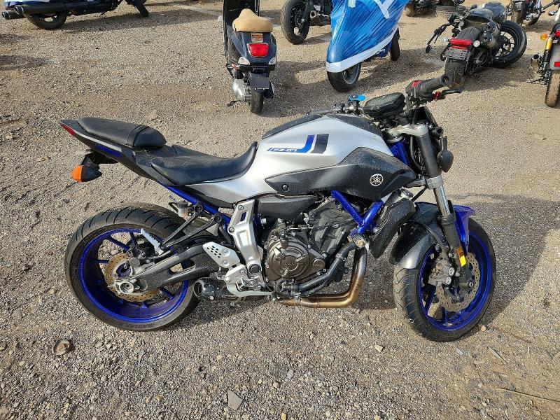 2016 YAMAHA FZ07   