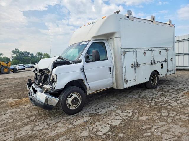 2015 FORD E350 DELIVERY TRUCK