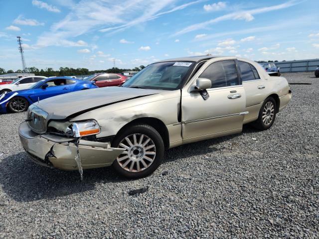 2005 LINCOLN TOWN CAR SIGNATURE LIMITED  