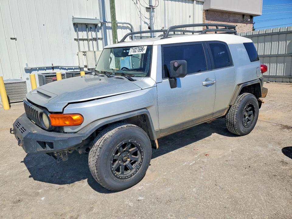 2007 TOYOTA FJ CRUISER BASE  