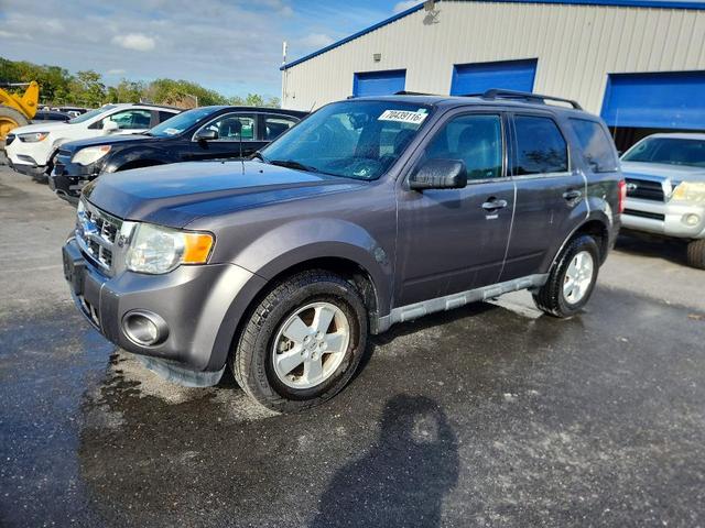 2011 FORD ESCAPE XLT  