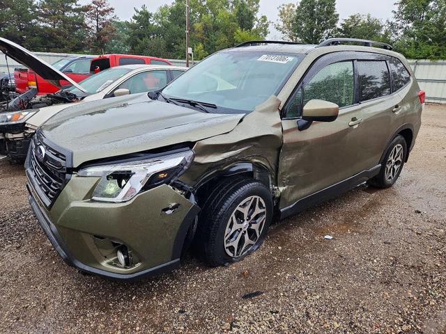 2022 SUBARU FORESTER PREMIUM  