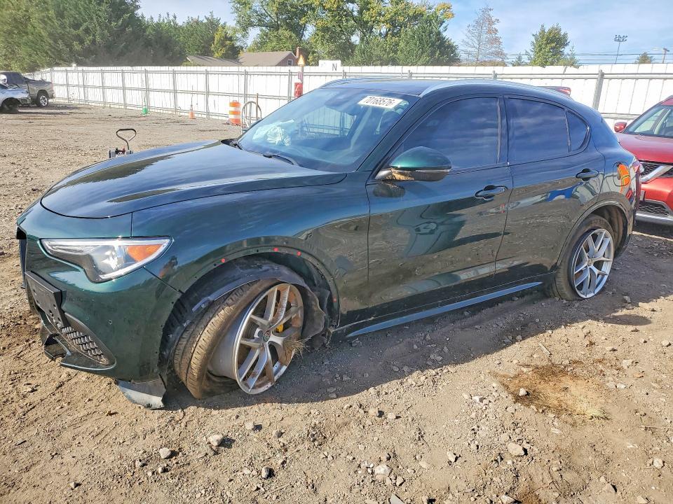 2021 ALFA ROMEO STELVIO TI  
