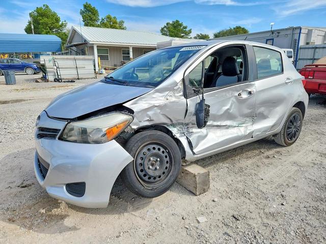 2013 TOYOTA YARIS 5-DOOR LE  