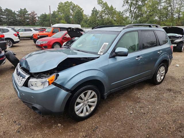 2013 SUBARU FORESTER 25X PREMIUM  