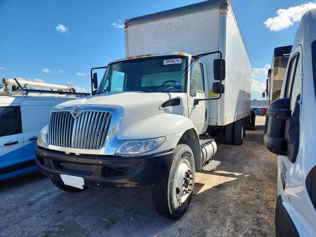 2017 INTERNATIONAL 4300 BOX TRUCK