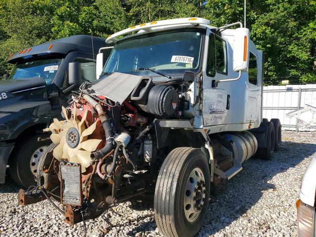 2017 INTERNATIONAL PROSTAR SEMI TRUCK