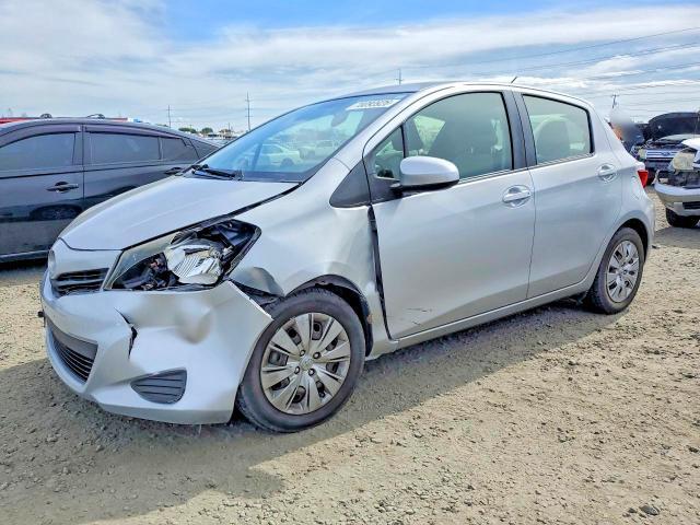 2014 TOYOTA YARIS 5-DOOR L  
