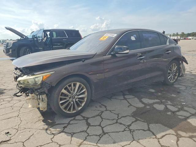 2018 INFINITI Q50 30T LUXE  