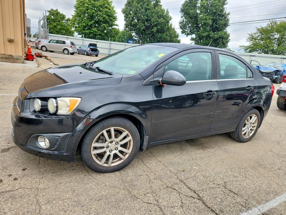2013 CHEVROLET SONIC LT  
