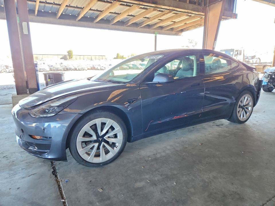 2022 TESLA MODEL 3   