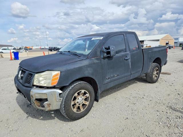 2005 NISSAN TITAN XE  