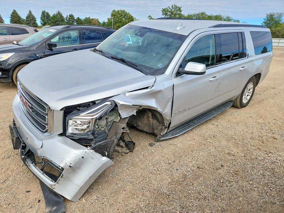 2016 GMC YUKON XL K1500 SLE  