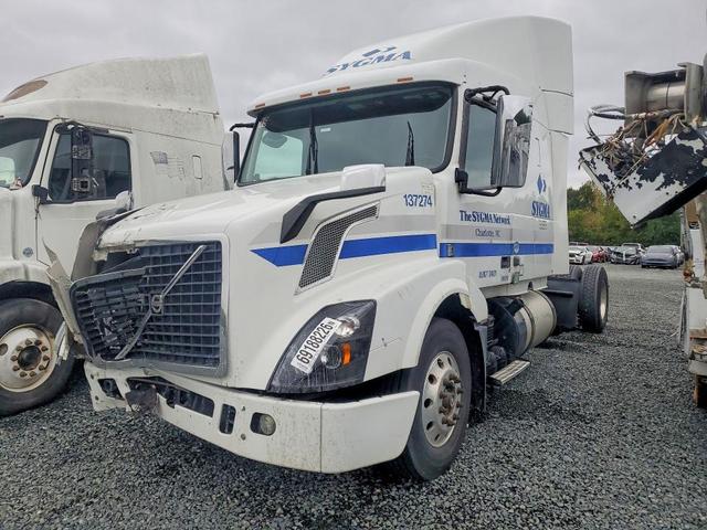 2018 VOLVO VNL SEMI TRUCK