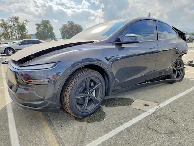 2026 TESLA MODEL Y