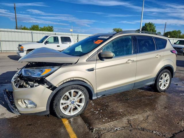 2018 FORD ESCAPE SE  