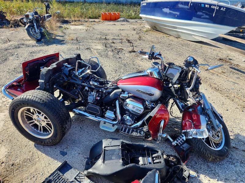 2019 HARLEY-DAVIDSON FLHTCUTG   