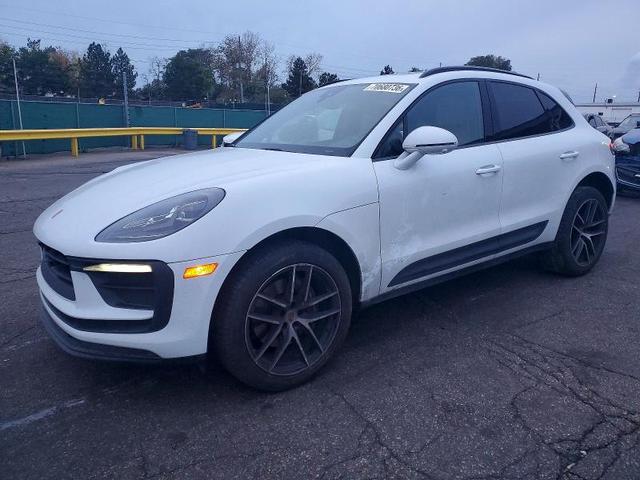 2023 PORSCHE MACAN BASE  