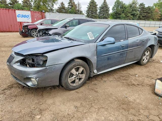 2004 PONTIAC GRAND PRIX GT2  