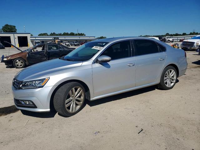 2018 VOLKSWAGEN PASSAT SE  