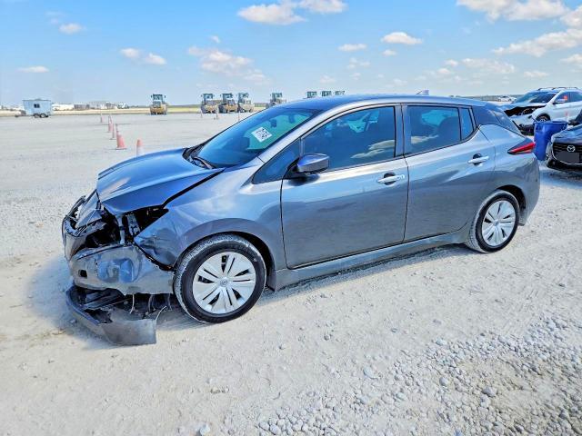 2024 NISSAN LEAF S  