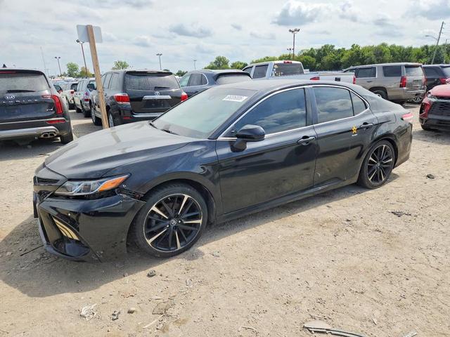 2018 TOYOTA CAMRY LE  